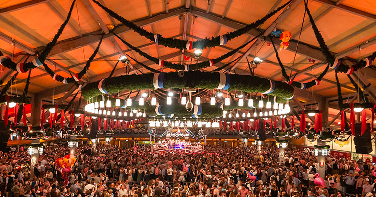 Available table reservations at the Schottenhamel Festzelt at Oktoberfest  in Munich